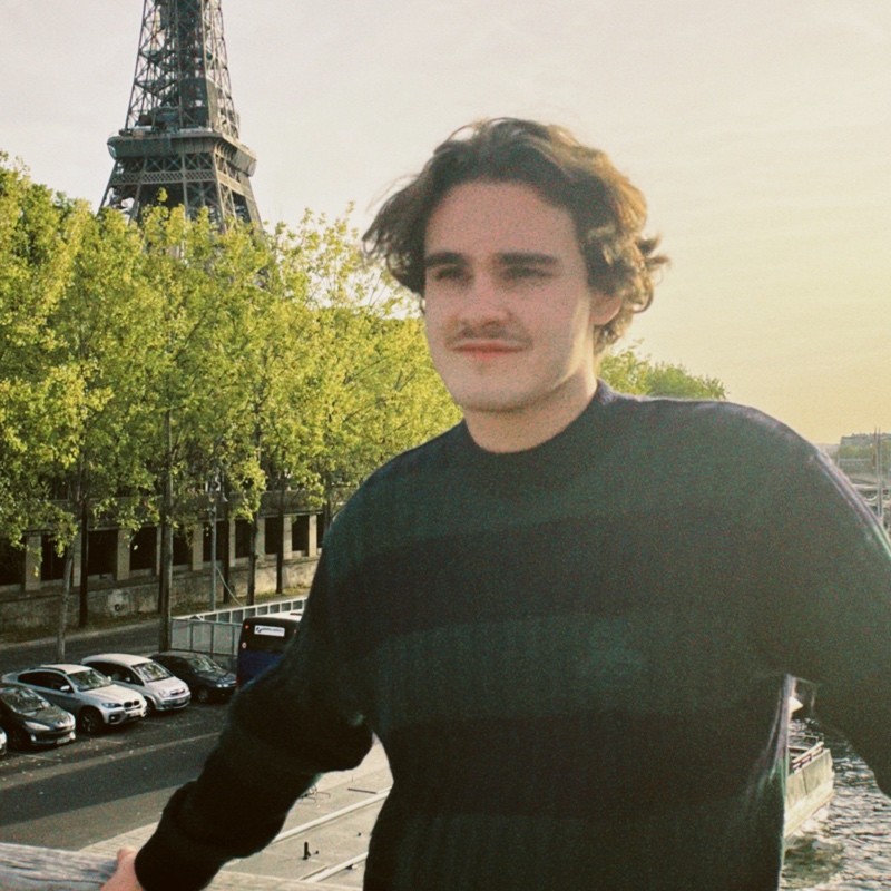 Guillaume GUENIER associé co-fondateur de la plateforme de signature Ugosign